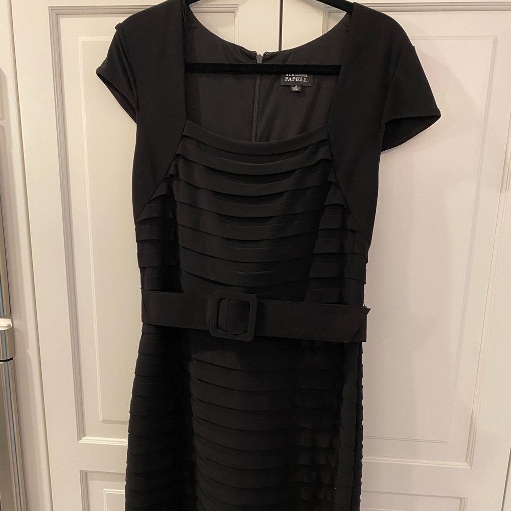 Adrianna Papell black belted dress size 12 pleated